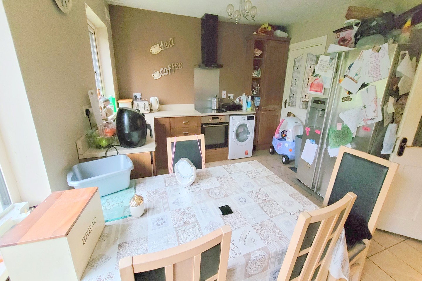 THREE/FOUR BED DETACHED BUNGALOW ON CIRCA 0.6 ACRE   - Image 6